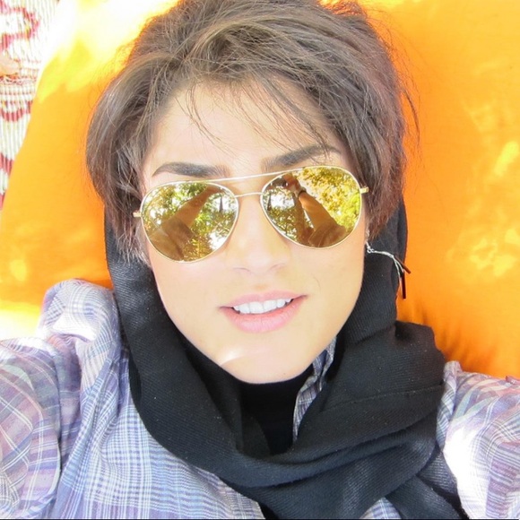 Rare 18k gold plated Police sunglasses! main image 5
